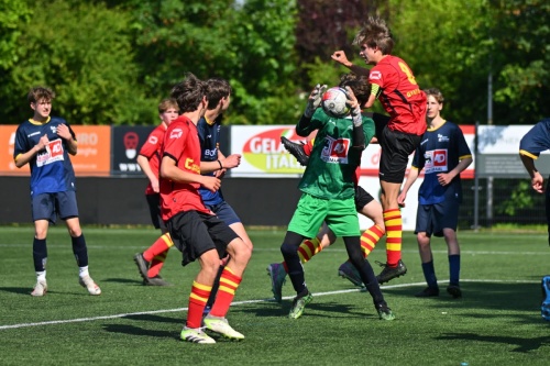 190524 / Izegem / jeugdcupfinales / PU17 KSVK MALDEGEM -ROTSELAAR SPOPRTIEF