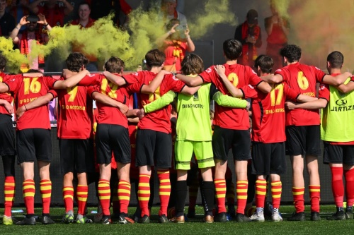 190524 / Izegem / jeugdcupfinales / PU17 KSVK MALDEGEM -ROTSELAAR SPOPRTIEF